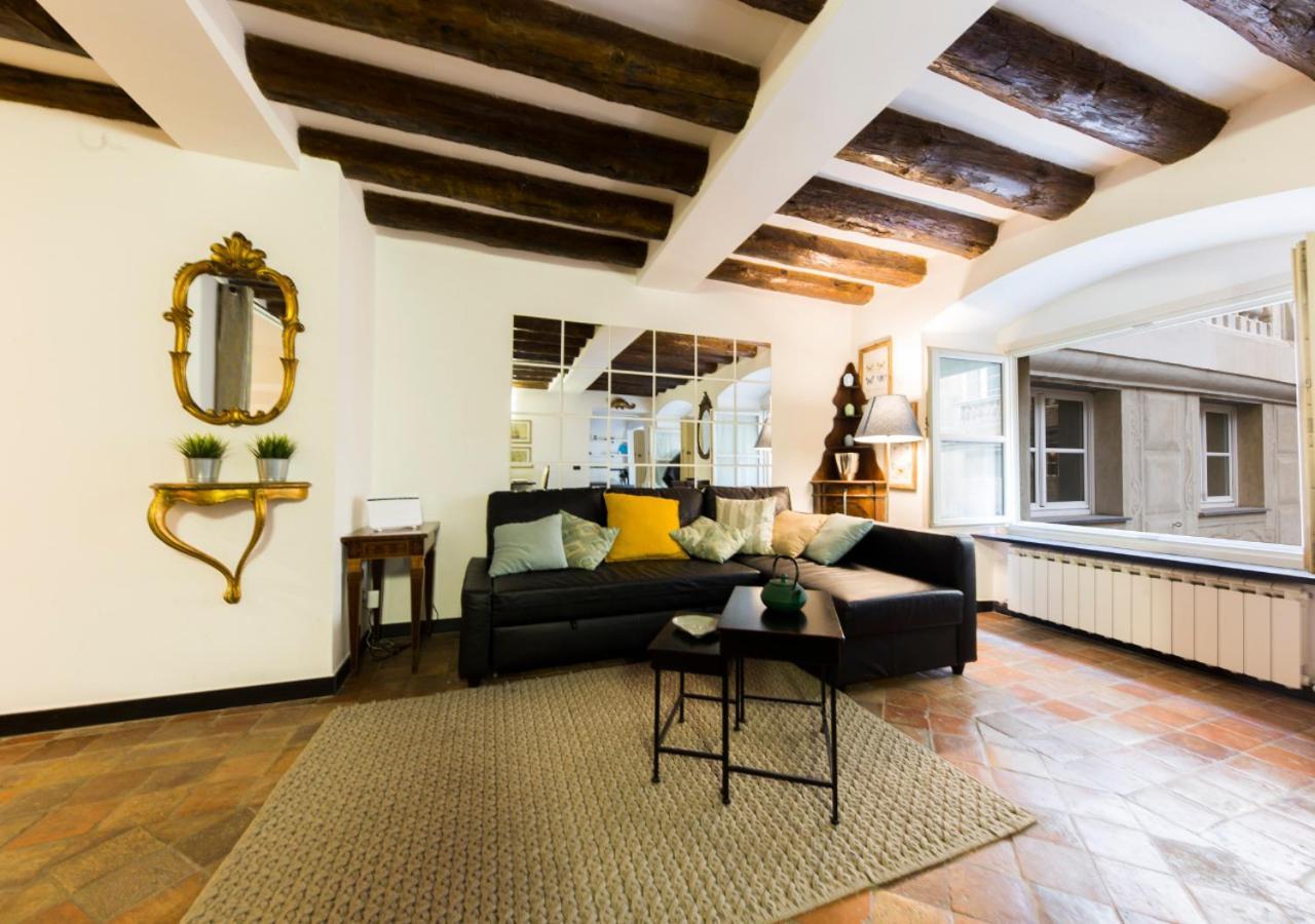 Elegante Loft In Centro Storico Acquario Apartment Genoa Luaran gambar