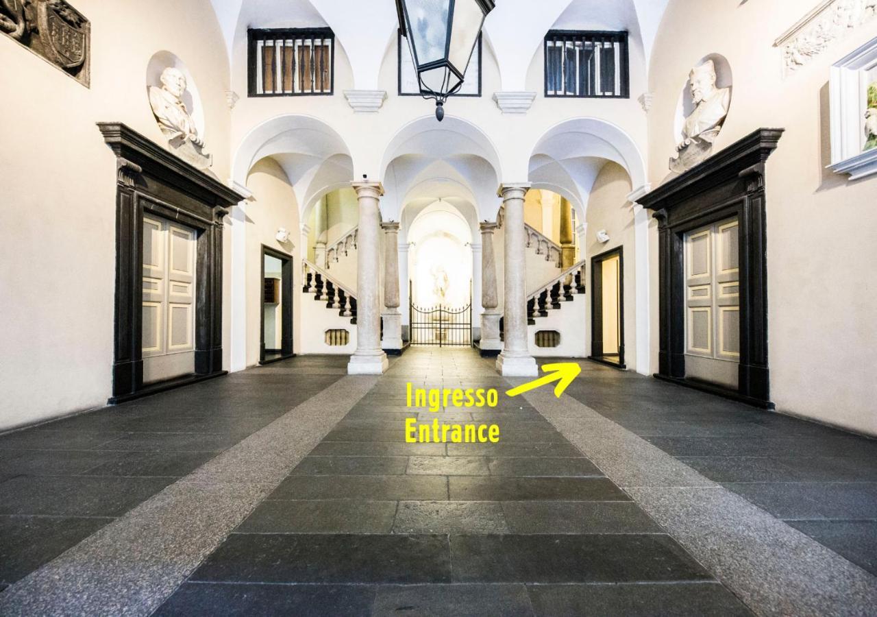 Elegante Loft In Centro Storico Acquario Apartment Genoa Luaran gambar